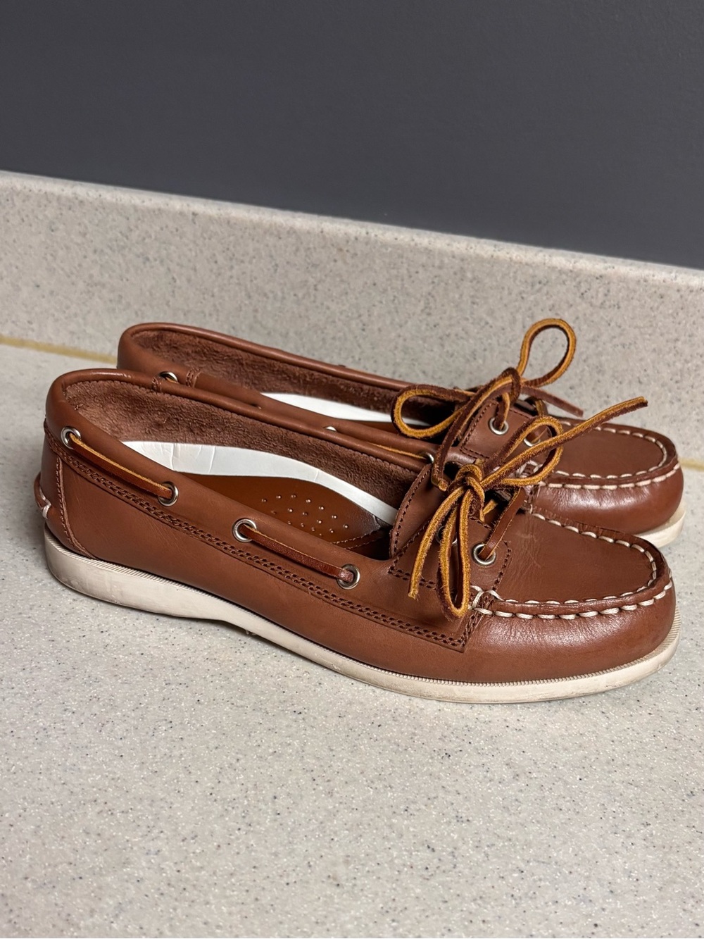 Lauren Ralph Lauren Yarina Women’s Classic Leather brown Boat Shoes flats 6.5
